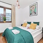 Nowa Teczowa Promenada Staromiejska By Renters شقة