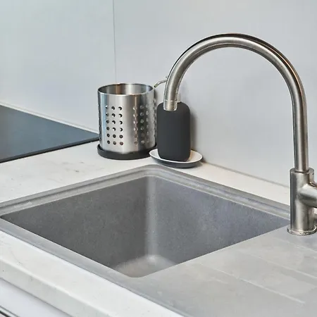 Nowa Teczowa Promenada Staromiejska By Renters * Vratislav