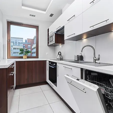 Nowa Teczowa Promenada Staromiejska By Renters Апартаменти Вроцлав